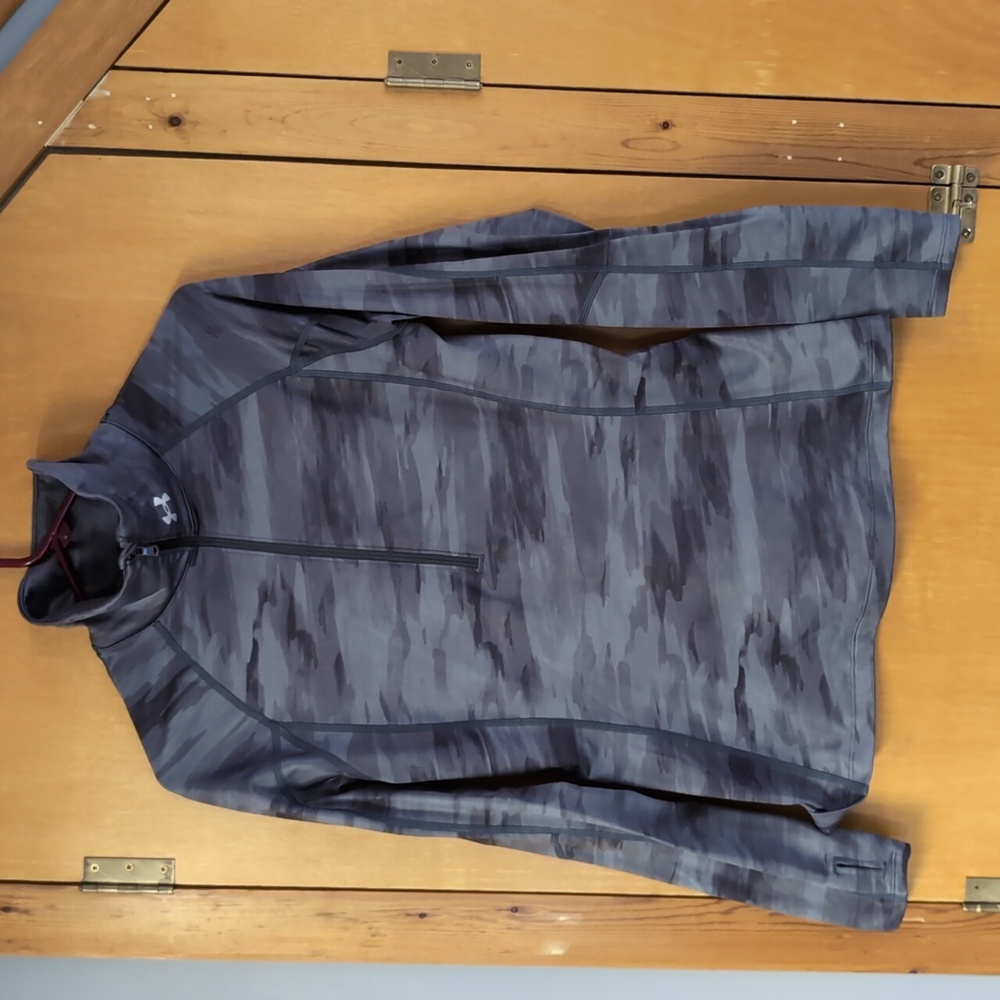 Under under half zip